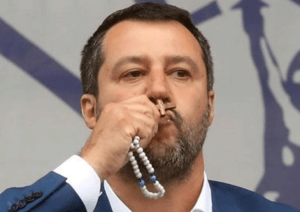 salvini-bacia-rosario.gif