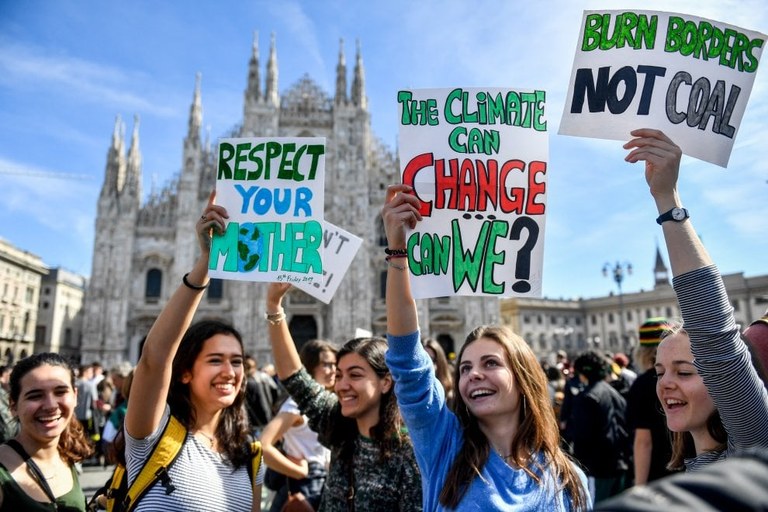 Sciopero studenti clima milano